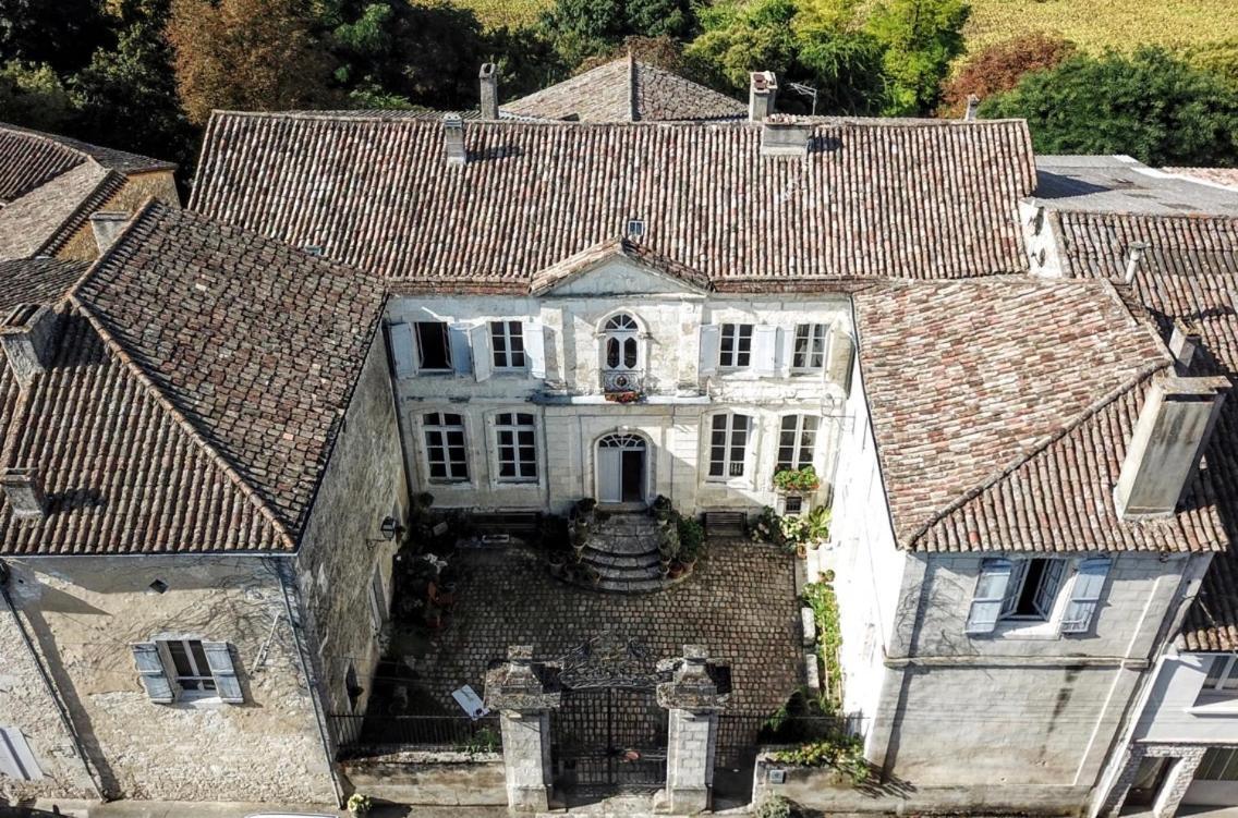 Cours De Thomazeau Bed and Breakfast Castillonnès Εξωτερικό φωτογραφία